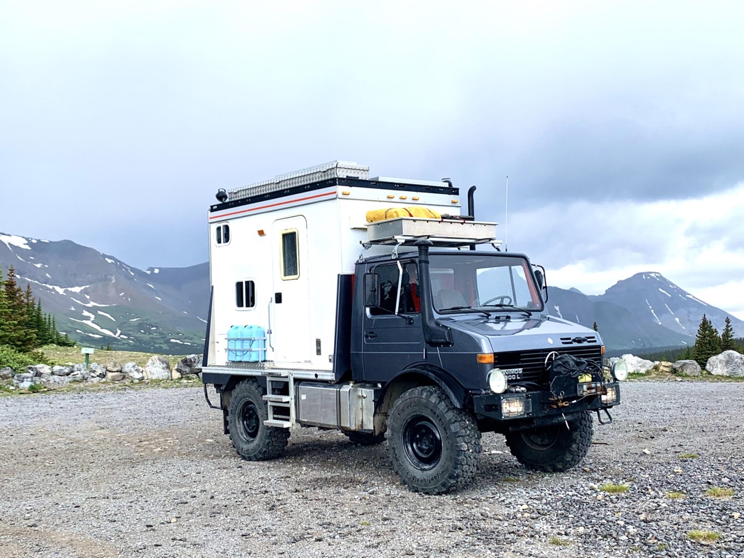 4 Mercedes Unimog 1300L Camper (inkl. Eigenbau) – Camper Welten